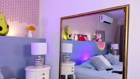 cheryelfox online show from March 19, 10:14 pm