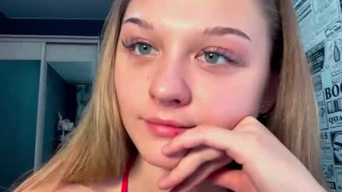 Sasha online show from December 2, 6:45 am