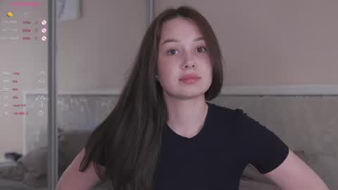 Nicole online show from May 26, 4:51 am