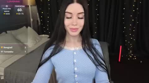 Chloe online show from March 4, 12:18 am