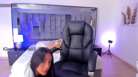 Chloe online show from March 4, 11:29 am