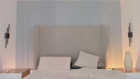 Chloe online show from March 26, 12:43 pm