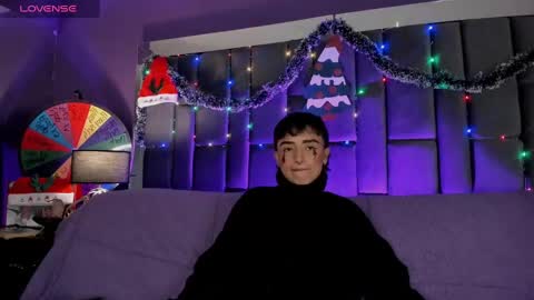 Isabella curly hair - Anastasia short hair  online show from December 14, 4:19 pm