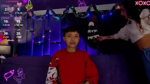 Isabella curly hair - Anastasia short hair  online show from December 4, 12:41 pm