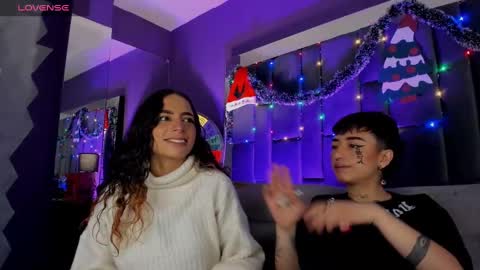 Isabella curly hair - Anastasia short hair  online show from December 17, 5:58 pm