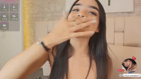 chloe online show from March 9, 1:14 am