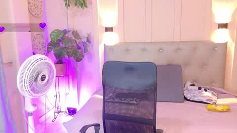 Chloe rosse online show from February 19, 2:33 am