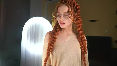 Maria online show from May 10, 7:04 am