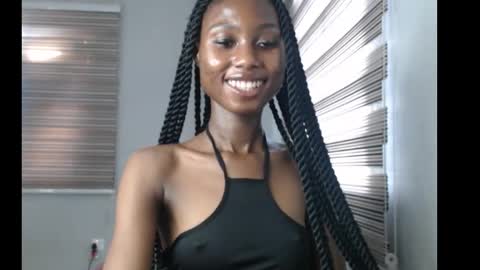 choco_petitqueen online show from November 12, 7:32 am