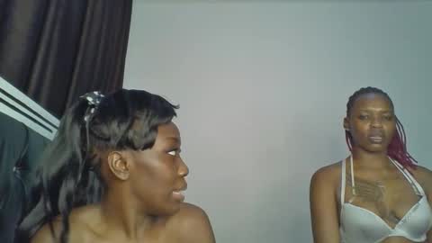 chocobear22 online show from December 16, 9:43 pm