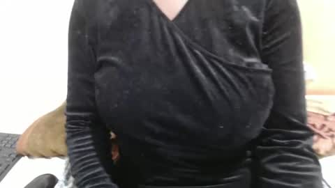 Choco online show from November 4, 10:05 am