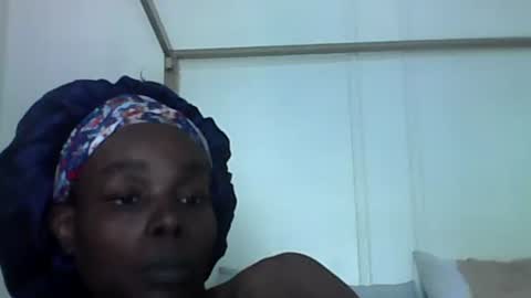 chocolatedrop_ online show from June 4, 3:40 pm