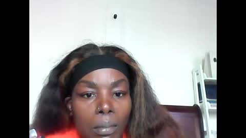 chocolatedrop_ online show from September 30, 4:17 pm