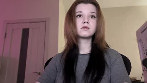 Lissa online show from April 8, 4:04 am