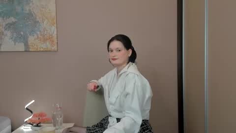 Cassandra online show from March 21, 6:19 am