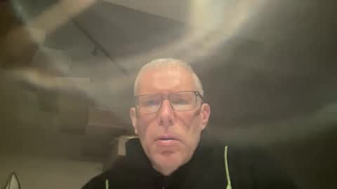 choupipat1 online show from March 2, 5:41 am