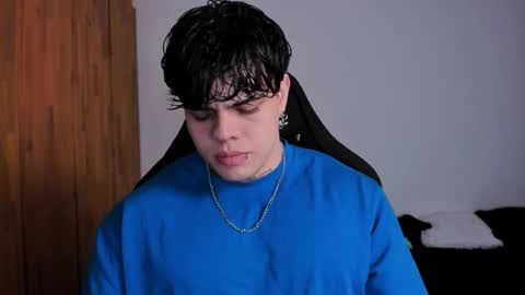 Chris Cooper Independent model online show from February 14, 3:22 am