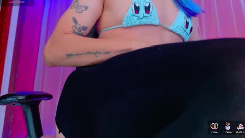 juli   Instagram july rv17 - Twitter juli rv17     online show from December 18, 1:28 pm