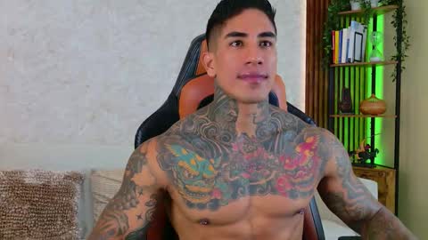 chris reilly online show from November 14, 12:07 pm