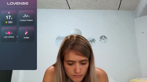 Snapshot of chris_sharon2023 chatting on February 5, 12:53 am Yarixa online show from February 5, 12:53 am