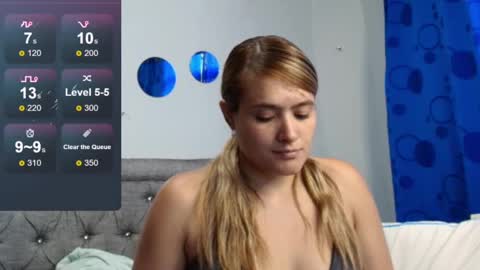 Snapshot of chris_sharon2023 chatting on February 25, 4:35 pm Yarixa online show from February 25, 4:35 pm