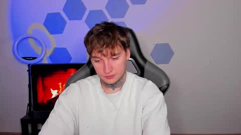 Chris Tyson online show from October 25, 11:38 pm