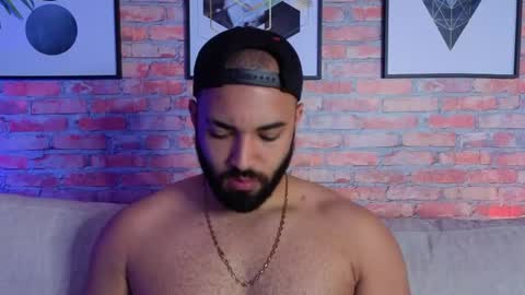 Chris Varden online show from April 22, 4:25 pm