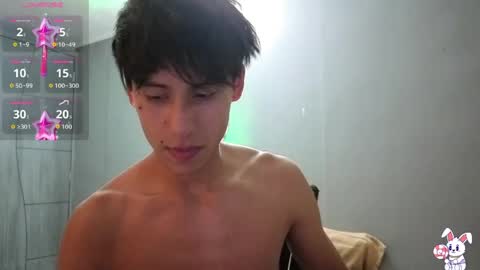chris_zp online show from May 19, 1:56 am