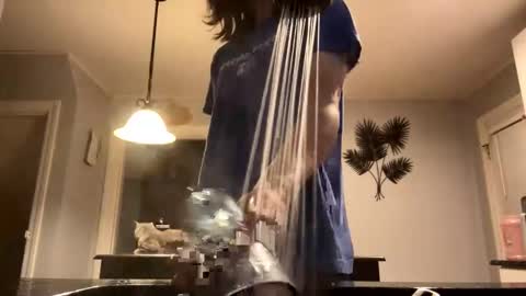 chrisandklaire online show from March 1, 11:26 pm