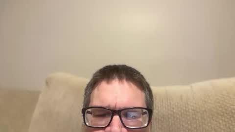 Chris online show from November 12, 12:35 am