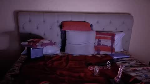 Horny Latino in Chile online show from October 14, 6:16 am