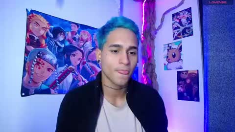 Christian Wang online show from December 1, 10:56 pm