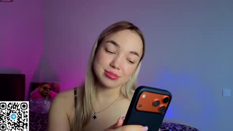 ChrissBerryy online show from March 23, 3:33 am