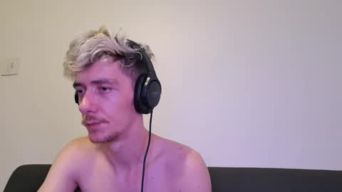 Christopher online show from November 25, 11:58 pm