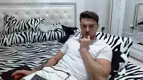 Master Gab online show from November 23, 5:22 pm