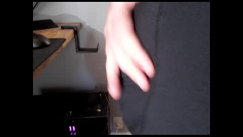 Chris online show from February 22, 7:34 am