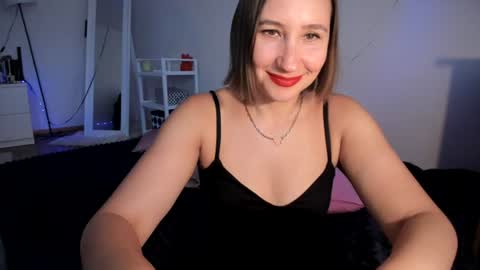 christina rosse online show from August 3, 9:04 am