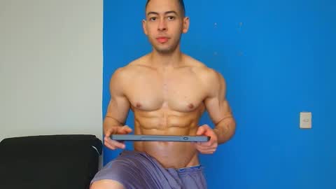 Christopher online show from January 18, 5:22 pm