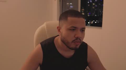 Chris online show from November 27, 1:24 am