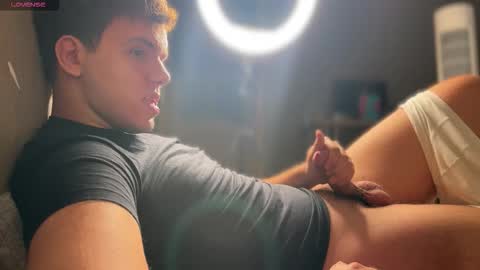 Snapshot of christophertan chatting on September 12, 6:04 am Christopher online show from September 12, 6:04 am