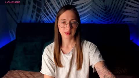 ChristyCrayme online show from November 15, 1:51 am