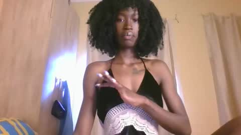 chroe22 online show from April 25, 11:45 am