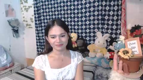 Ur Suraya22 online show from January 18, 3:05 pm