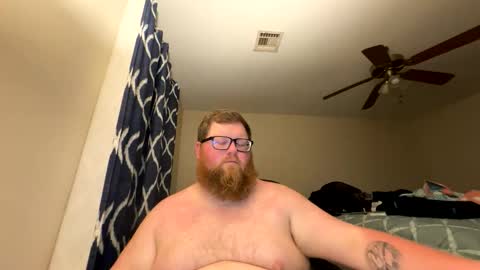 chubbsguy92 online show from March 11, 12:35 am