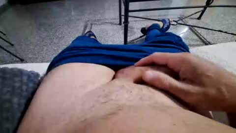 Snapshot of chule63 chatting on October 9, 9:48 am chule63 online show from October 9, 9:48 am