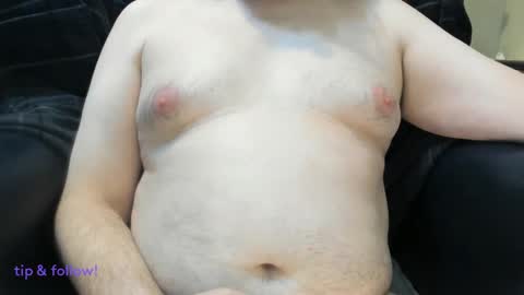 Snapshot of chumpty chatting on February 16, 6:10 pm Chumpty online show from February 16, 6:10 pm