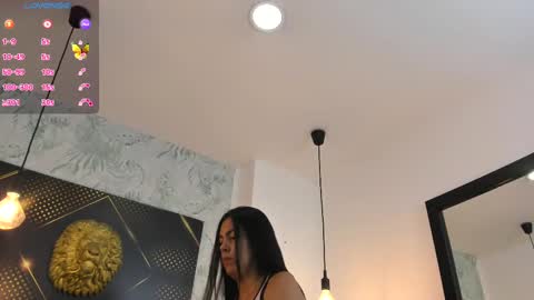 Snapshot of ciara_connor chatting on February 27, 11:39 am ... ... online show from February 27, 11:39 am