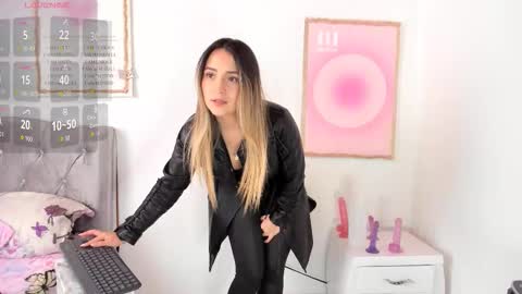 Ciindy Lovers online show from November 21, 3:54 pm