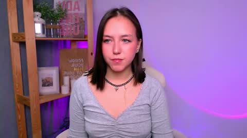 cindylovesmith online show from November 25, 6:12 am