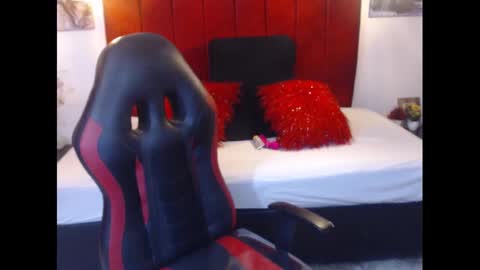 Cindy online show from October 14, 1:36 pm